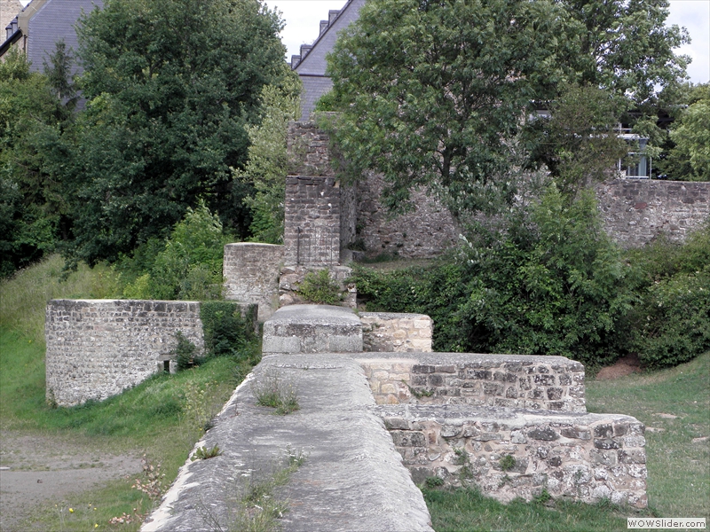 Untere-Burgmauer