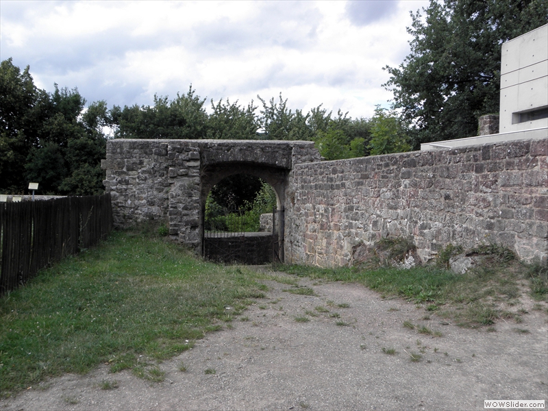 Zwischenraum-(4)