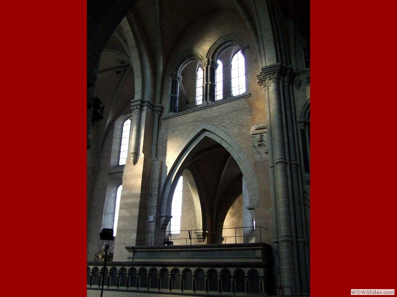 Dom und Liebfrauen18