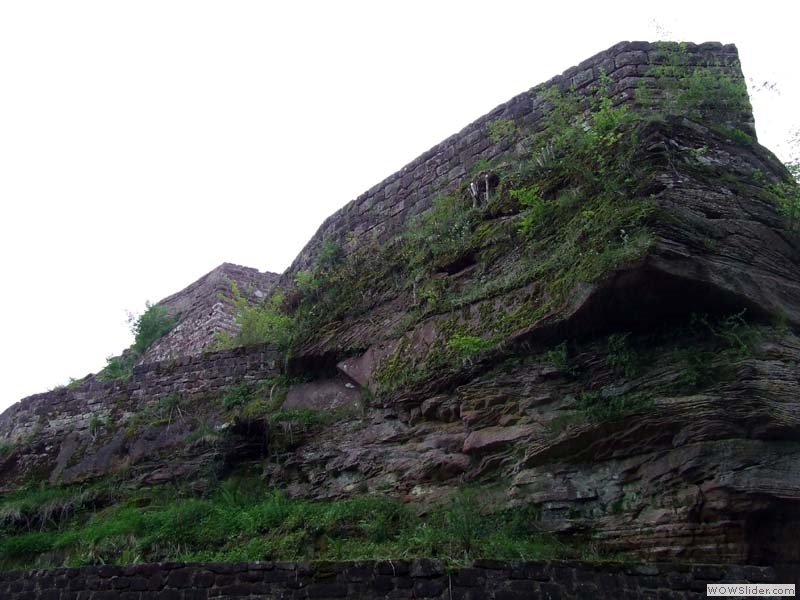 Wegelnburg02
